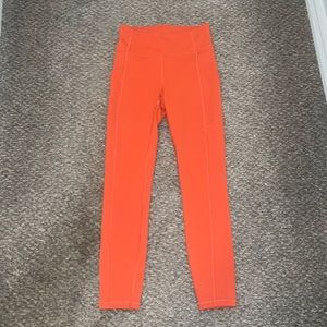 Lululemon invigorated leggings. 4